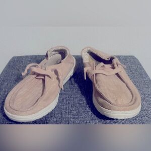 Hey Dude Womens Shoes